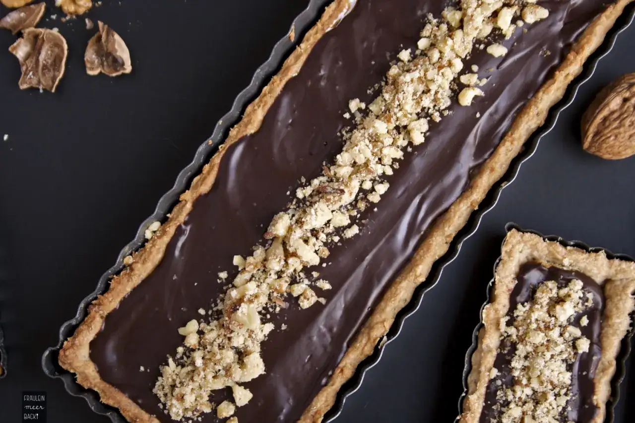 Schokoladen-Nuss-Tarte, ein